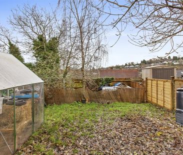 Vanguard Close, High Wycombe - Photo 3