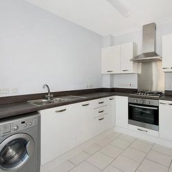 Rosewood Heights, Coombe Valley Road, Dover, CT17 0FJ, Kent - Photo 3