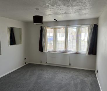 3 bedroom property to rent - Photo 2