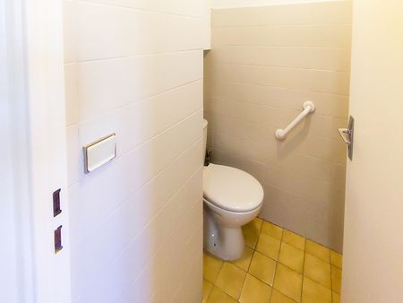 Location Appartement 1 pièce 30m² AIX EN PROVENCE 13100 - Photo 4