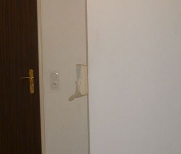 Appartement 2 pièces 56m2 REIMS 690 euros - Photo 2