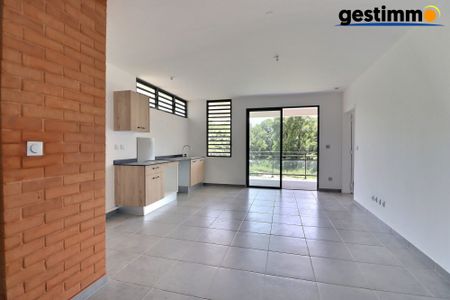 Location Appartement 2 pièces 44m² CAYENNE 97300 - Photo 2