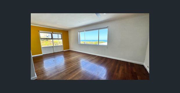 Beachside Villa Moments from the Shore - Photo 1