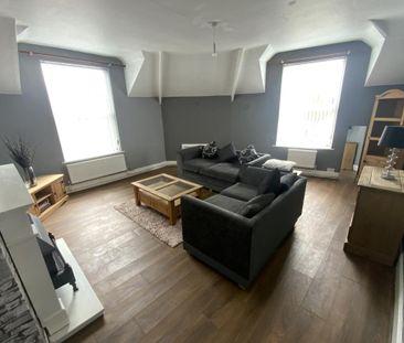1 bedroom flat - conversion to rent - Photo 2