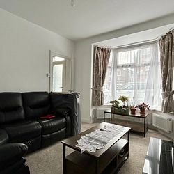 Albion Road, St Peters, Broadstairs, CT10 2UR, Kent - Photo 1