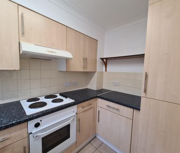 Overton Road, South Sutton, Surrey, SM2 6RB - Photo 3