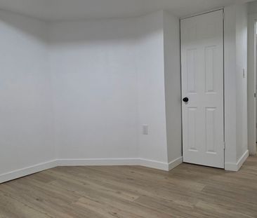 For Lease - 582 Strouds Lane, Pickering, Ontario - Photo 4