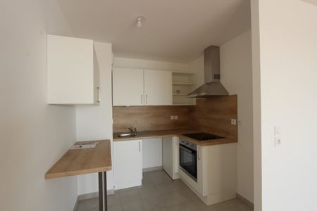 Location Appartement 3 pièces 62m² ST HERBLAIN 44800 - Photo 3