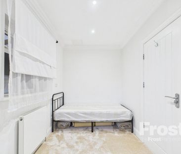1 bedroom property to rent - Photo 2