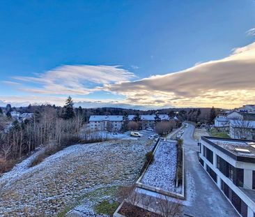 Superbe appartement avec loggia et vue dégagée dans un cadre paisible - Photo 4