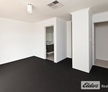 WALK TO BALDIVIS SECONDARY COLLEGE - Photo 1