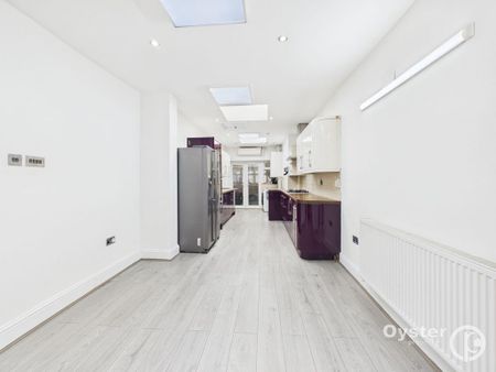 3 bedroom bungalow to rent - Photo 4