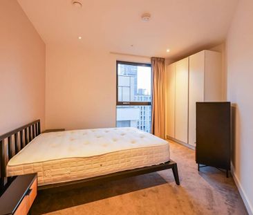 3 bedroom flat to rent - Photo 6