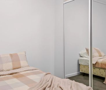 1 Bedroom Standard Apartment - Photo 6