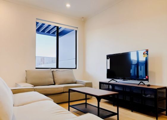 Master Room 1 of 3b3b - Photo 1