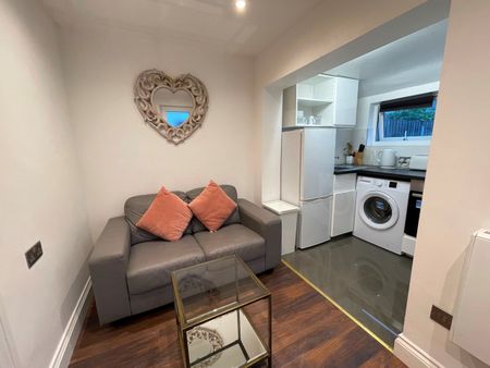 1 Bed Flat, Oxford Road, RG30 - Photo 5