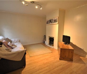 Spring Rise, Egham, Surrey, TW20 9PS - Photo 5