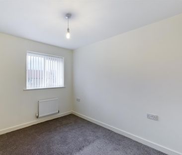 3 bedroom House To Let - Photo 4