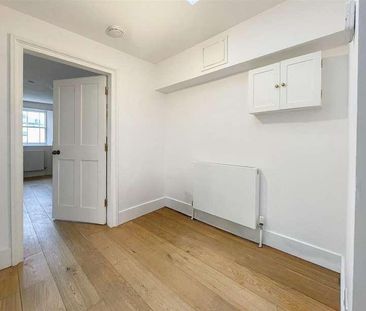 Wellington Square, Hastings, TN34 - Photo 4