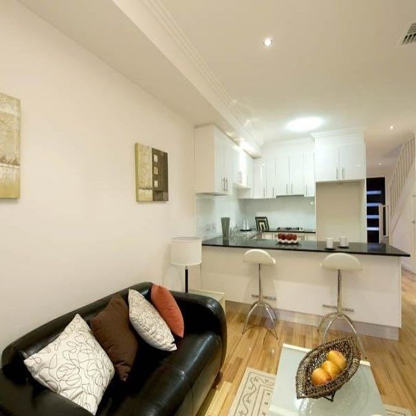 21/1 Nangnak Lane, Mont Albert - Photo 1