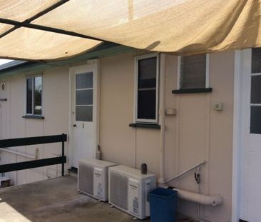 Convenient & Low-Maintenance Living in East Mackay - Photo 6