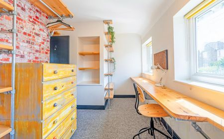 6 bedroom semi-detached house to rent - Photo 5