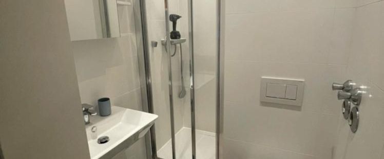 Nachmieter für tolles Wg Zimmer gesucht:) zentrumsnah!!! - Photo 1