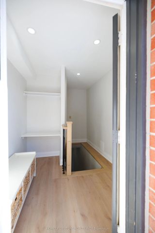 32 Euclid Avenue #Bsmt - Photo 2