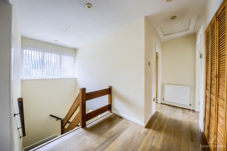 Birch Hollow, Edgbaston, Birmingham - Photo 2