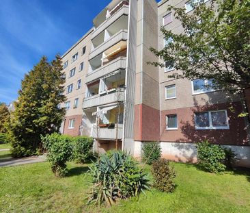 Im Chemnitzer Süden gelegene 2-Raum-Wohnung mit Badewanne - Photo 1