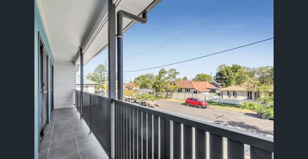LARGE OPEN PLAN STUDIO - Photo 1