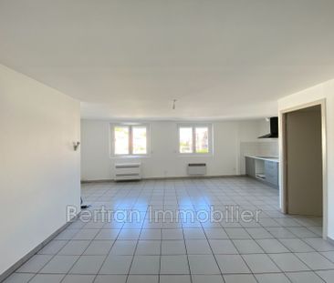 Location Appartement 3 pièces 65m² RIVESALTES 66600 - Photo 3