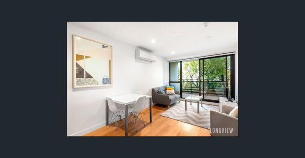 Furnished Inner City Convenience - Photo 1