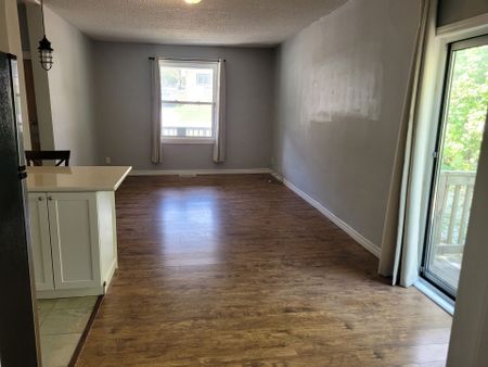 For Lease - 227 Nottawasaga Street Unit# 1, Orillia, Ontario - Photo 5