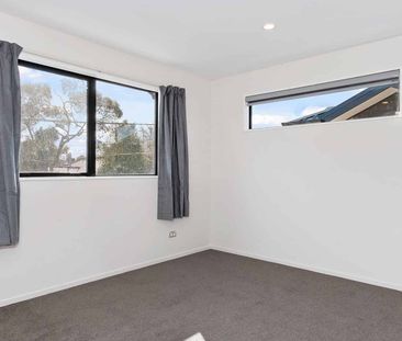 Warm and sunny townhouse - Photo 3