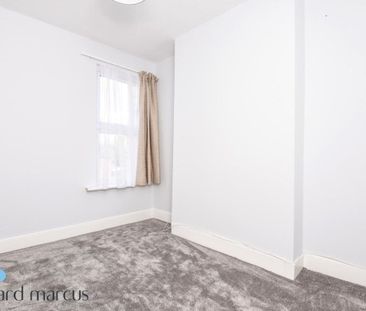 Totterdown Street, LONDON - Photo 3