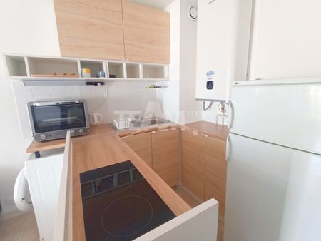 Location Appartement 2 pièces 29m² SETE 34200 - Photo 4