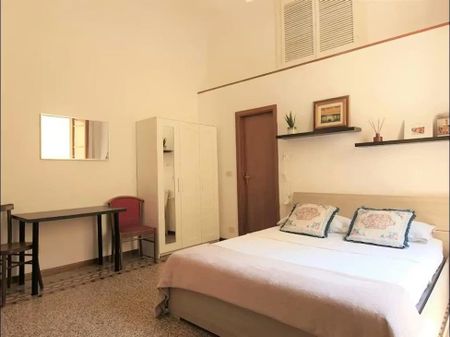 Piazza dei Ciompi, Florence, Tuscany 50122 - Foto 2