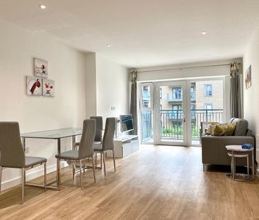 2 bedroom flat to rent - Photo 1