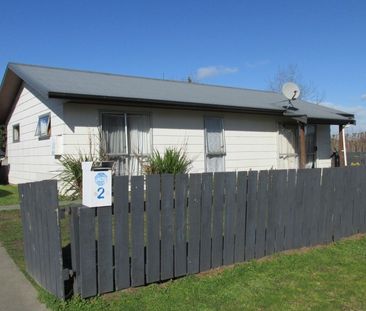 Caernarvon Drive, Flaxmere - Photo 2