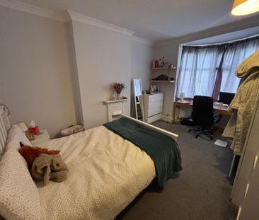 35 York Road - Huge Student Home Loughborough - Photo 3