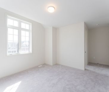 For Lease - 4 Mayflower Garden, Adjala-Tosorontio, Ontario - Photo 6