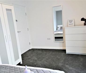 1 bedroom house of multiple occupation to rent - Photo 5