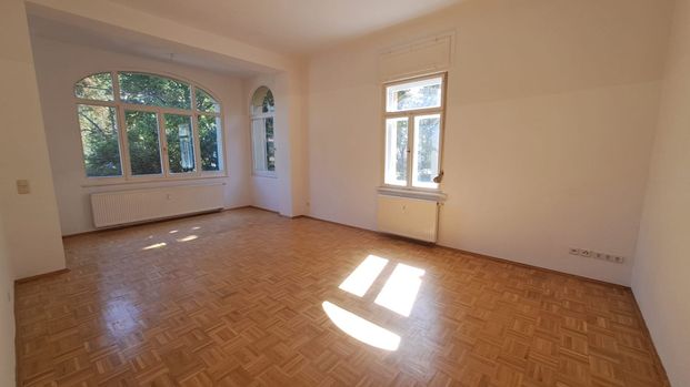 Schöne Wohnung in Jugendstilvilla! - Photo 1