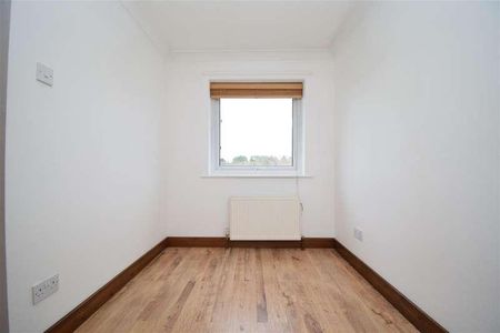 Falmouth Avenue, Normanton, WF6 - Photo 4