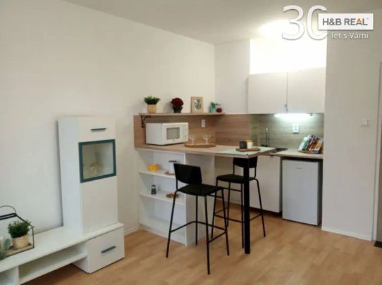 Pronájem zařízeného rek. bytu 1+KK (Přerov, ul. Trávník) - Photo 1