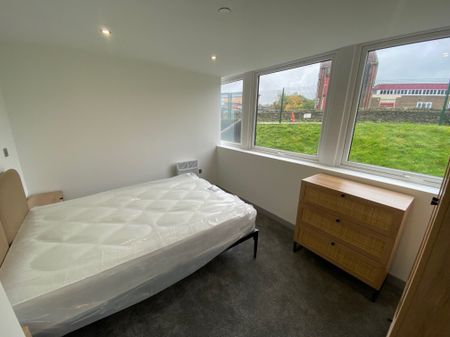 Green Lane, Leeds, Yeadon - Photo 3