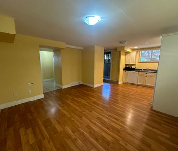 Cozy Suite in Central Abbotsford - Photo 1