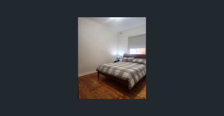 3 Bedroom Family Home - Photo 3