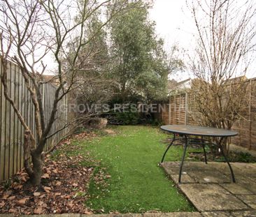 Price £2,700 pcm - Available 30/06/2025 - Unfurnished - Photo 5